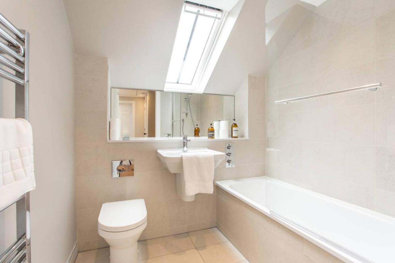 Altido Quiet City Centre Spacious Apartment Edinburgh Ngoại thất bức ảnh
